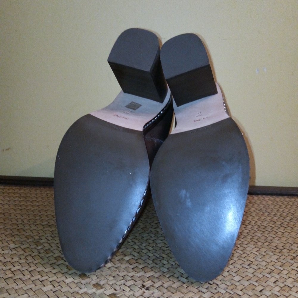 Coach Studded Justina Bootie in Brown Sz 10 NWT - Picture 7 of 16
